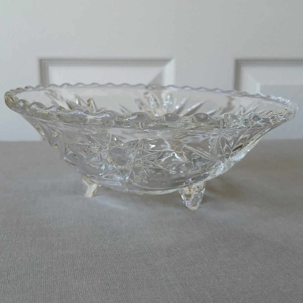 Anchor Hocking 3-footed EAPC Star of David clear glass bowl 2.5"x6.75" vintage